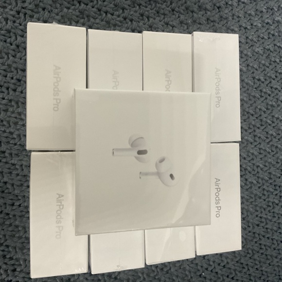 Apple AirPods Pro 2nd generation Wireless Earbuds usb c type charger